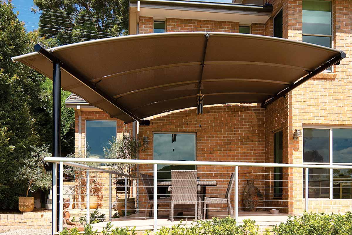 batten awnings with poles