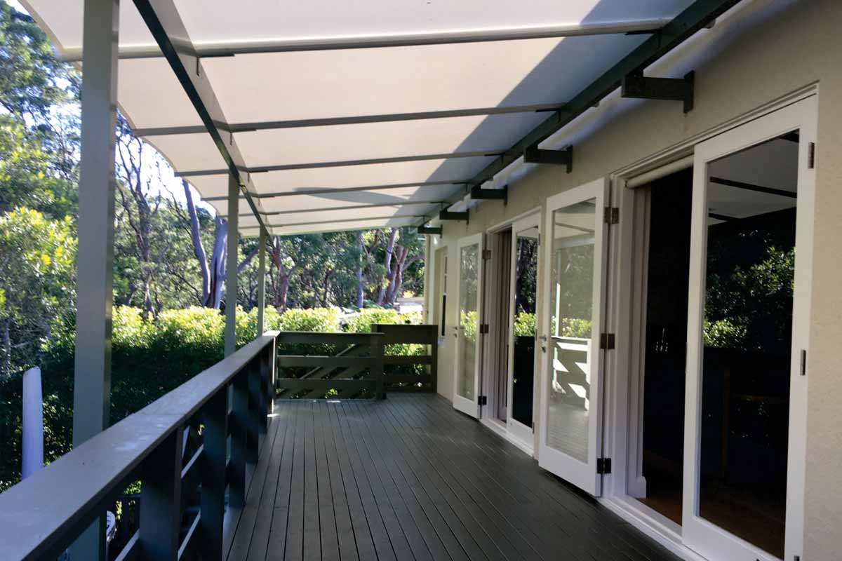 batten awnings with poles
