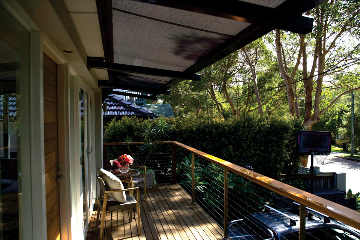 cantilevered batten awnings