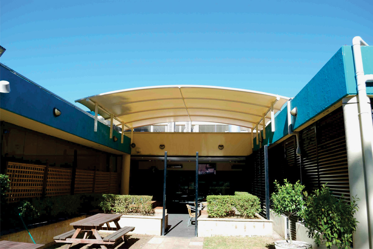 commercial awnings batten