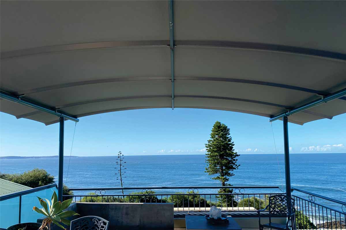 freestanding batten awnings