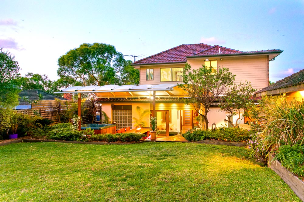 13 Hall 3 North Manly