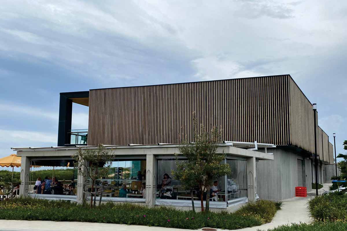 outdoor room batten awnings