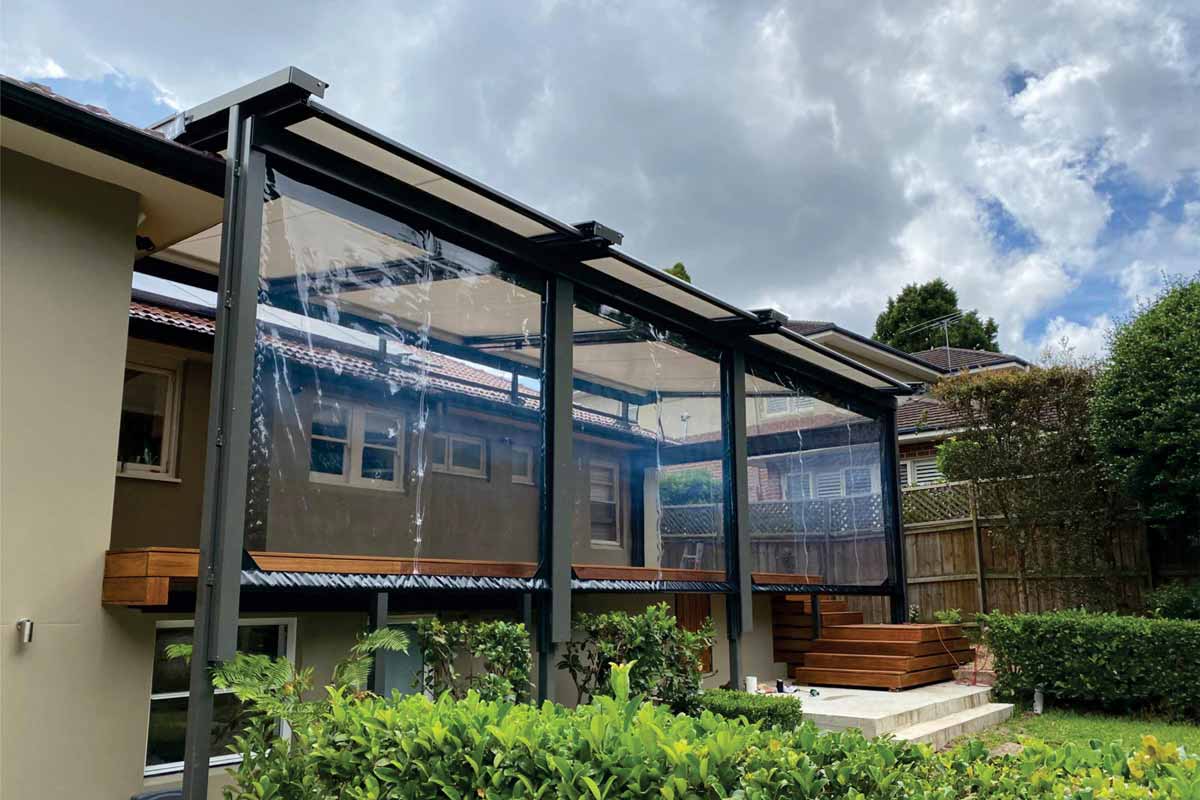 outdoor room retracting awnings