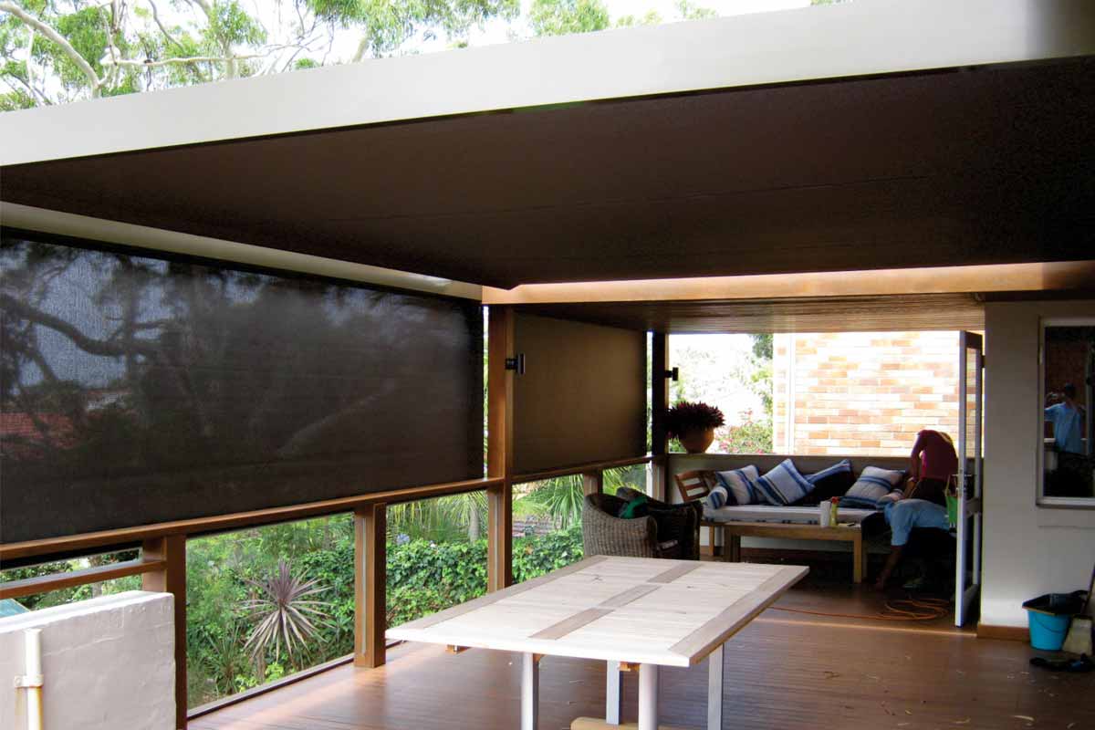 outdoor rooms shade only retracting