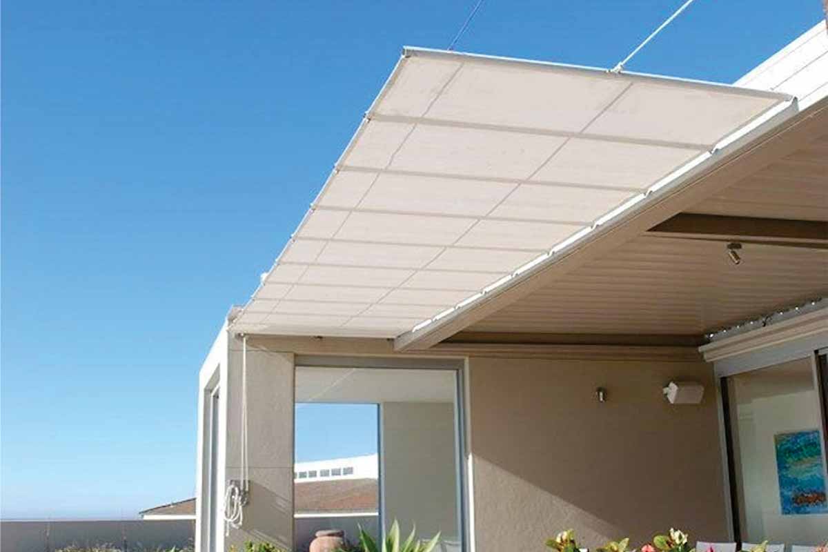 retracting concertina awnings