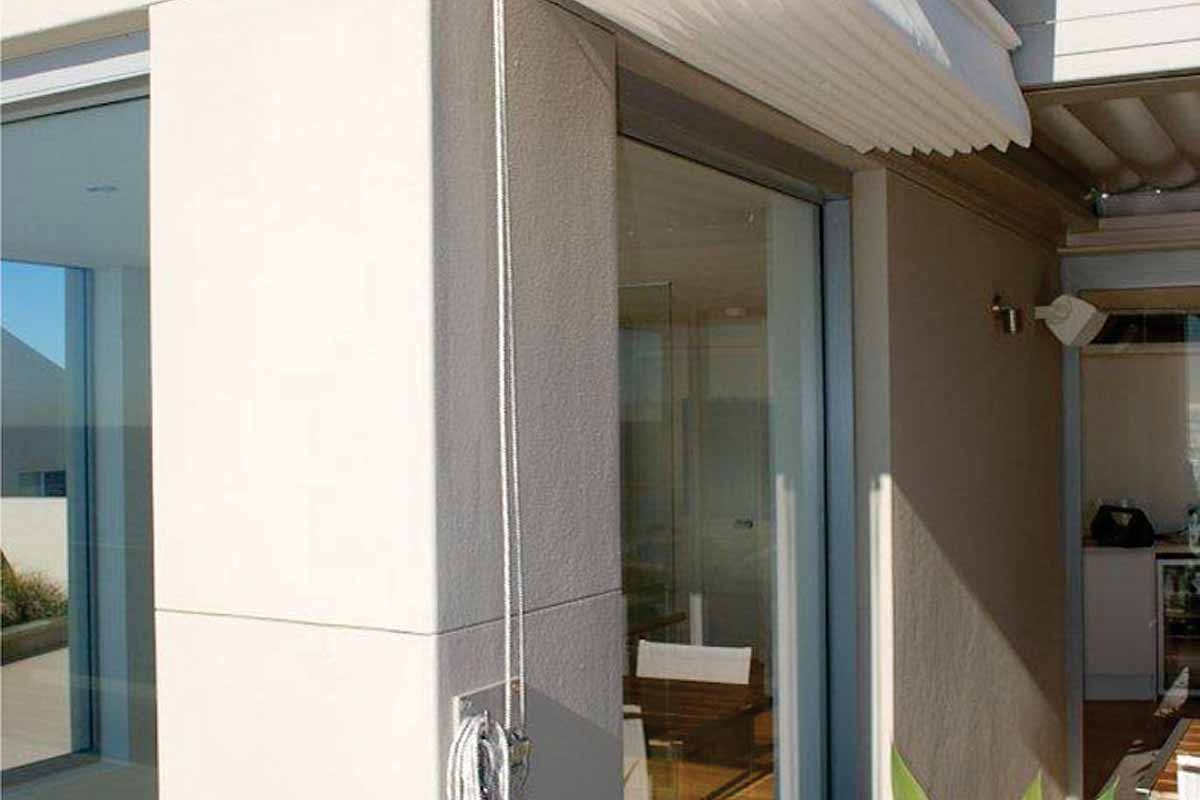retracting concertina awnings