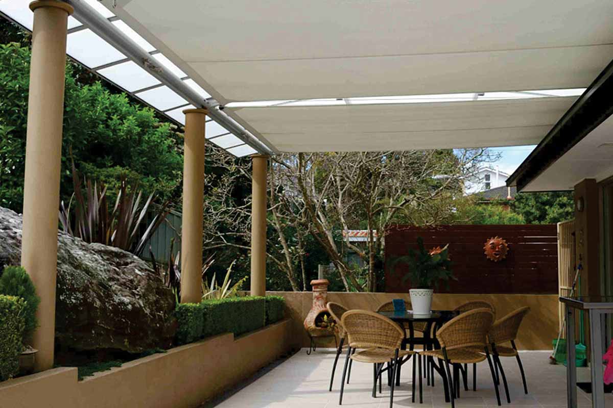 retracting pergola awnings