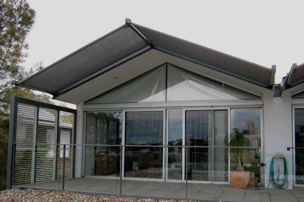 roof mounted cantilevered awnings