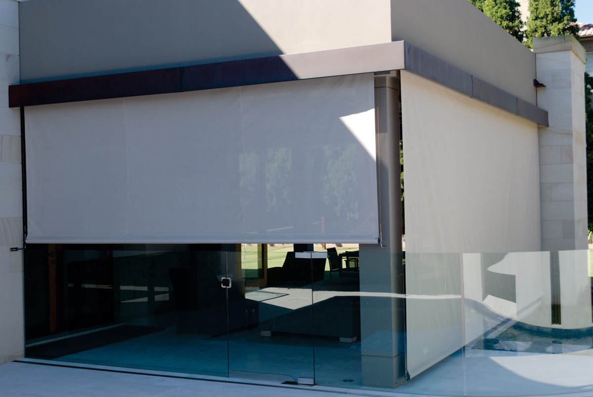 vertical shade blinds